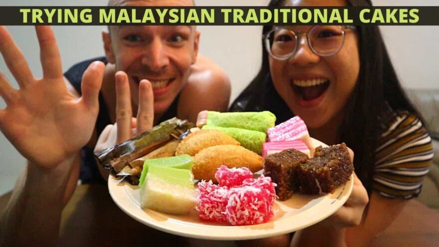 ”Rasa memang sukar dipercayai,” Pasangan Kanada ini tak henti ‘mengunyah’ bila makan kuih tradisional Malaysia