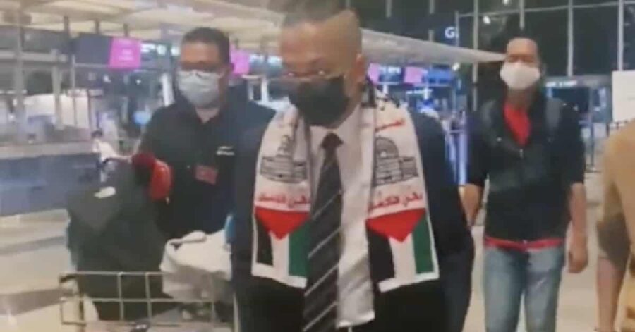“Halalkan makan minum saya..” Berangkat ke G4z4, Caprice sertai misi kemanusiaan
