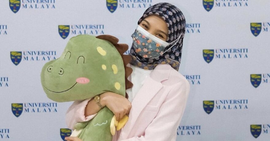 Tiada keperluan bawa bantal dinosaur di PPV, Nabila Razali dikecam netizen, siap rakam video