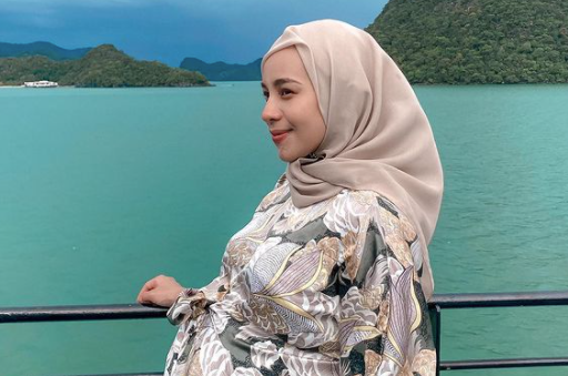 Wanita positif Covid-19 akur kandungan 34 minggu terpaksa ‘dikeluarkan’ Wanita positif Covid-19 akur kandungan 34 minggu terpaksa ‘dikeluarkan’