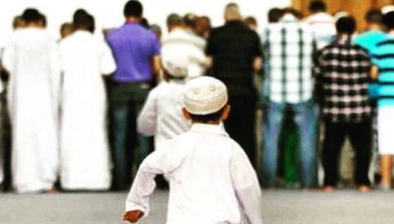 Jemaah kurang selesa kanak-kanak berlari semasa terawih, ini reaksi iman Masjid Putrajaya